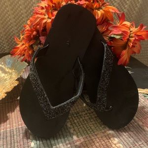 Lane Bryant wide width flip flops size 11/12